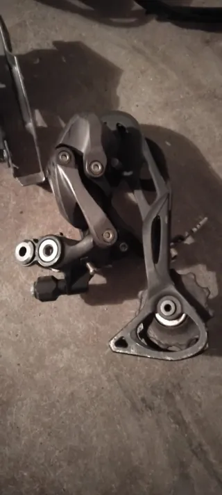 Grupo Shimano Altus 9v