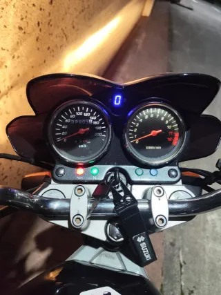 Suzuki GS500 2003