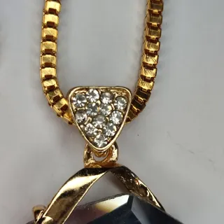 Colgante Triángulo Cristal Dorado