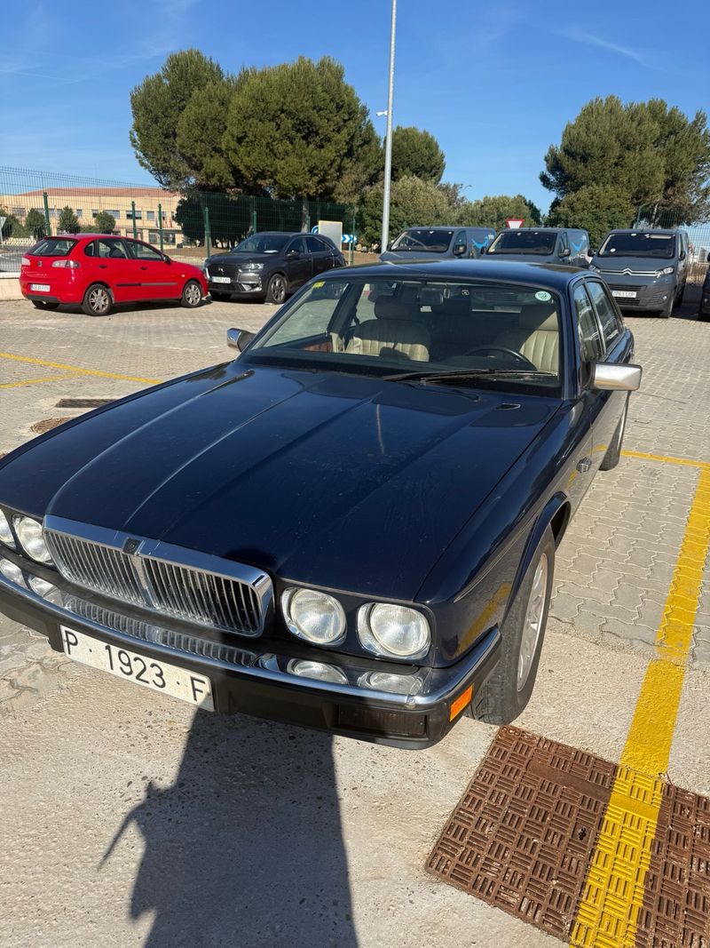 Jaguar XJ6 1988 historico - foto 1