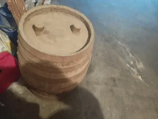 Barril antiguo para decoración