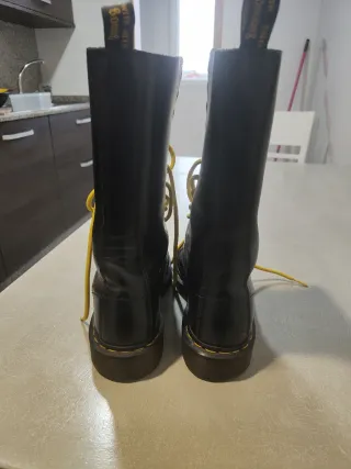 Botas Dr. Martens Talla 38 Negras