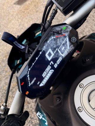 Yamaha MT-07 limitada A2 2023 Negra y Verde