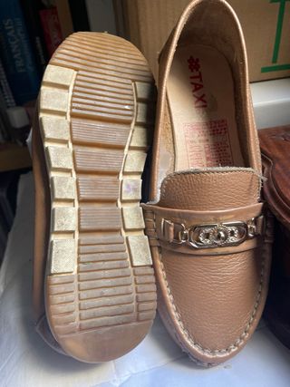 Mocasines beige T.36 TAXI