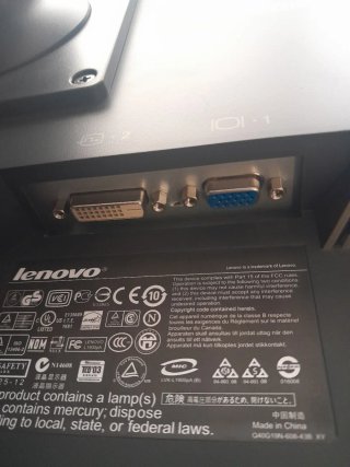 Monitor Lenovo Negro