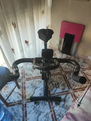 Bicicleta Estática BODYTONE DS10