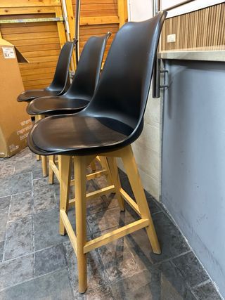 Conjunto 4 Taburetes Diseño Nórdico