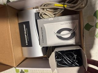 Conceptronic 8-Port 10/100 Mbps Switch