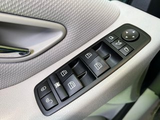 Mercedes-Benz Clase A 160 Blue Efficiency Exclusive Edition 70 kW (95 CV)