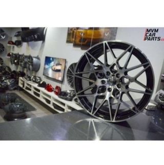 Juego de 4 Llantas 18 M4 GTS Black BM038