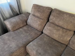Sofá Chaiselongue Gris 3 Plazas en buen estado
