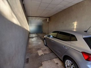 Casa adosada en venta en Tomelloso