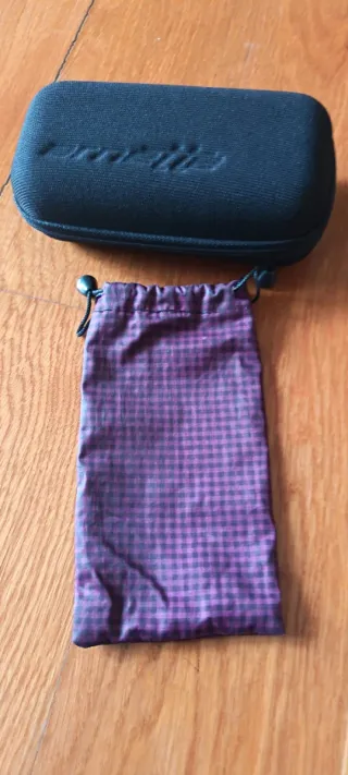 Funda de gafas Arnette