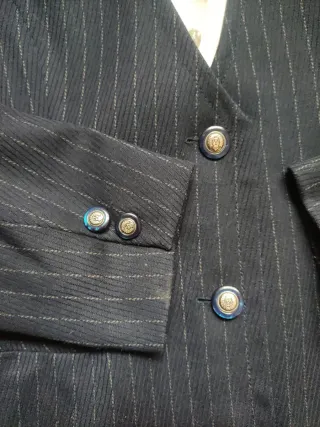 Conjunto americana y blusa talla 42