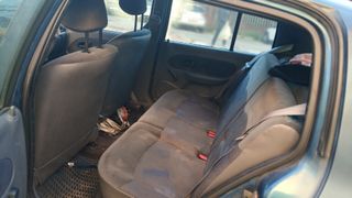 Renault Clio 2000 1.2 alizee 5P 253km