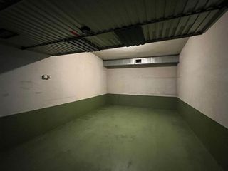 Garaje en alquiler en El Antiguo en San Sebastián-Donostia