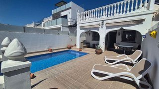 Casa pareada en venta en San Miguel de Salinas