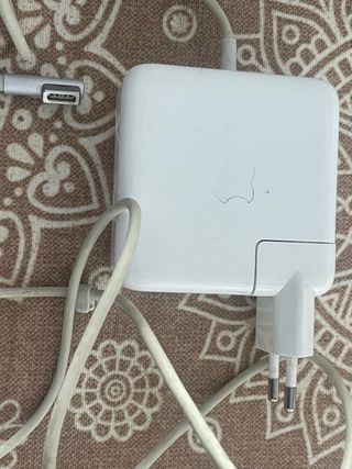 Cargador Apple Magsafe 60W