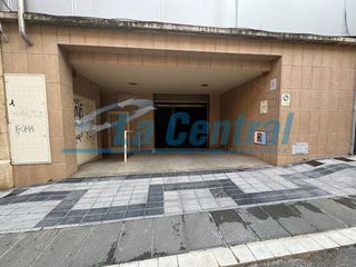 Garaje en alquiler en Centre en Tortosa