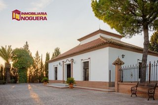 Chalet en venta en Écija
