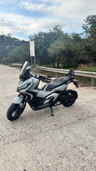 Honda X-ADV 750 2023