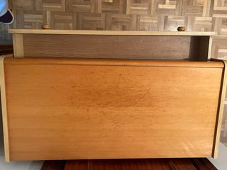 Mesa de estudio de madera