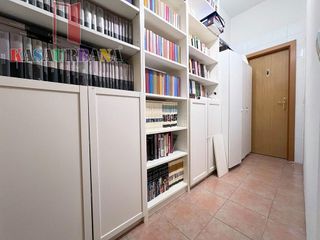 Nave industrial en venta en Altos del Olivar - El Caracol en Valdemoro