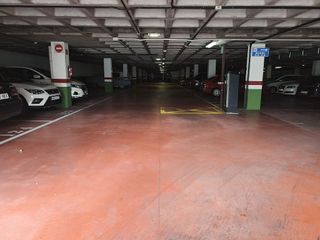 Garaje en venta en Auditorio - Parque Invierno en Oviedo