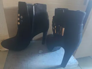 Botines tacón negros talla 38