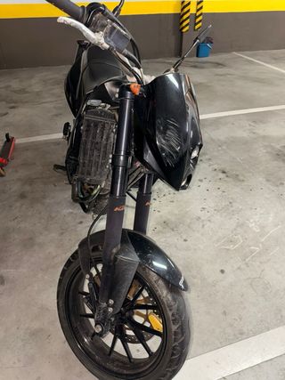 KTM 640 Supermotard 2005 Negra