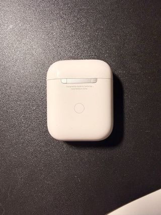 AirPods Apple Blancos + fundas para la caja