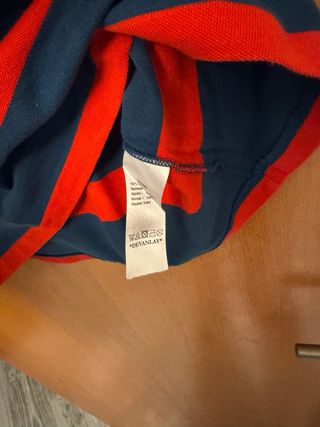 Polo Lacoste Listrado Azul e Vermelho