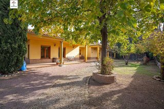 Chalet en venta en Alhendín