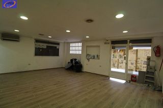 Local comercial en venta en La Constitución - Canaleta en Mislata