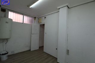 Local comercial en venta en La Constitución - Canaleta en Mislata
