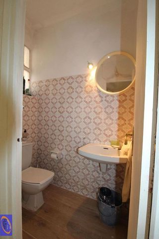 Local comercial en venta en La Constitución - Canaleta en Mislata