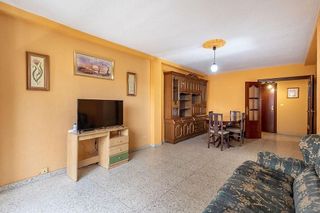 Piso en venta en Barrio de Zaidín en Granada