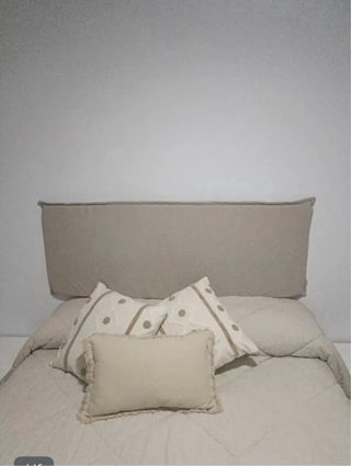 Cabecero acolchado de tela