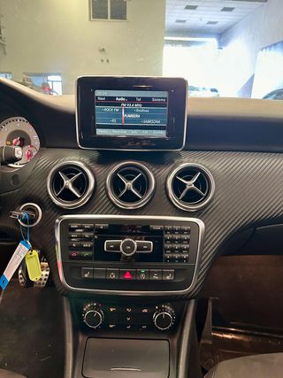 Mercedes-Benz Clase A220 AMG LINE 4MATIC