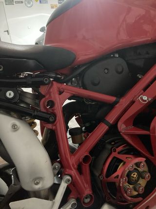 Ducati 749, cambio por hyperstrada o hypermotard