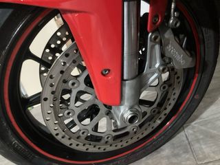 Ducati 749, cambio por hyperstrada o hypermotard