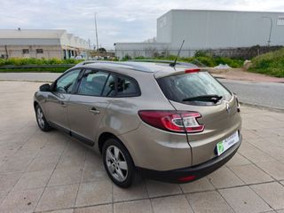 RENAULT Megane Sp. Tou. Dyn. dCi 110 Aut. EDC eco2