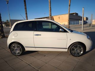 LANCIA Ypsilon 1.3 JTD Oro