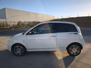 LANCIA Ypsilon 1.3 JTD Oro
