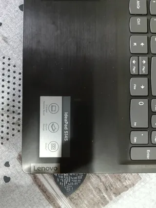 Computer Lenovo ..usato pochissime volte
