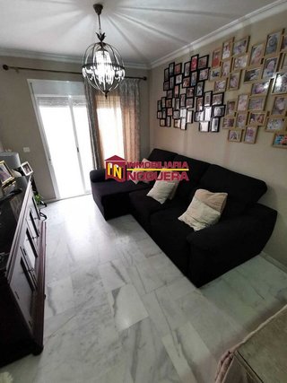 Casa adosada en venta en Écija