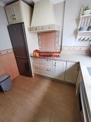 Casa adosada en venta en Écija