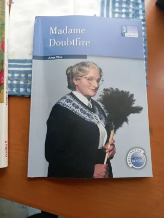 MADAME DOUBTFIRE 3§ESO BAR