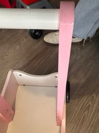 Andador de madera para bebé