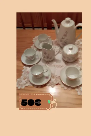 Juego de té de porcelana azul y oro